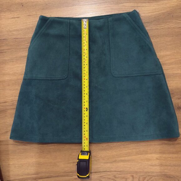 Velvety Green Skirt by Simons (TWIK) - Size Small - Picture 6 of 9